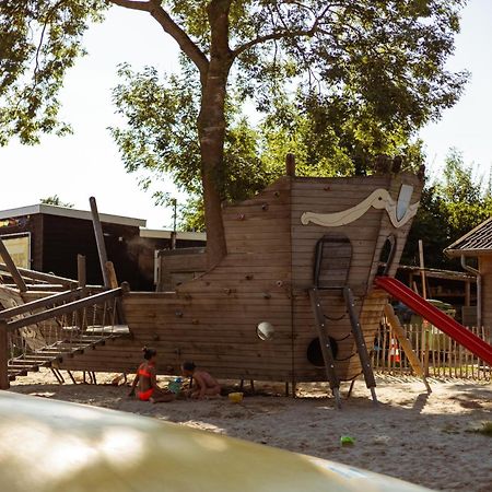 Luxury Lake Lodge Alphen  Ngoại thất bức ảnh