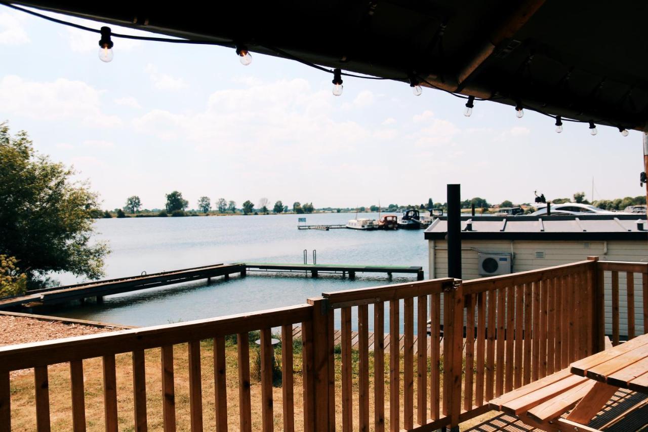 Luxury Lake Lodge Alphen  Ngoại thất bức ảnh